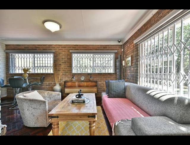 3 BEDROOM CLUSTER FOR SALE IN MULBARTON